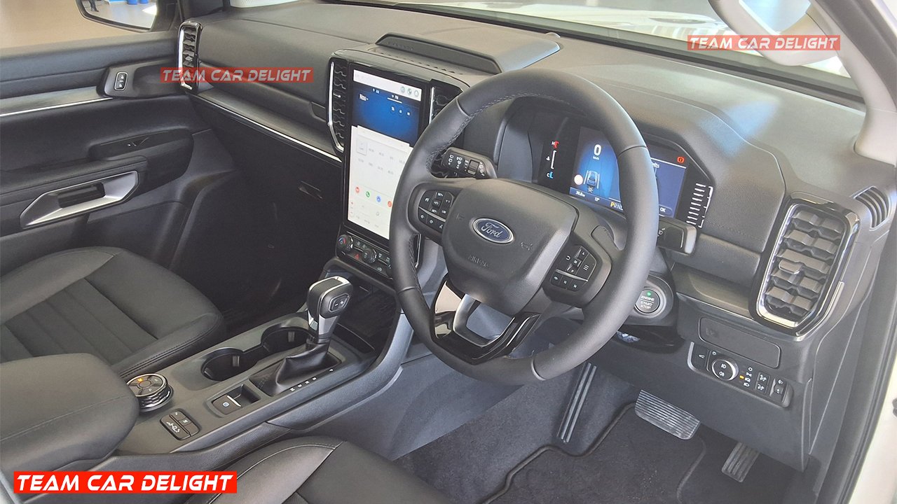 Ford Everest Interior