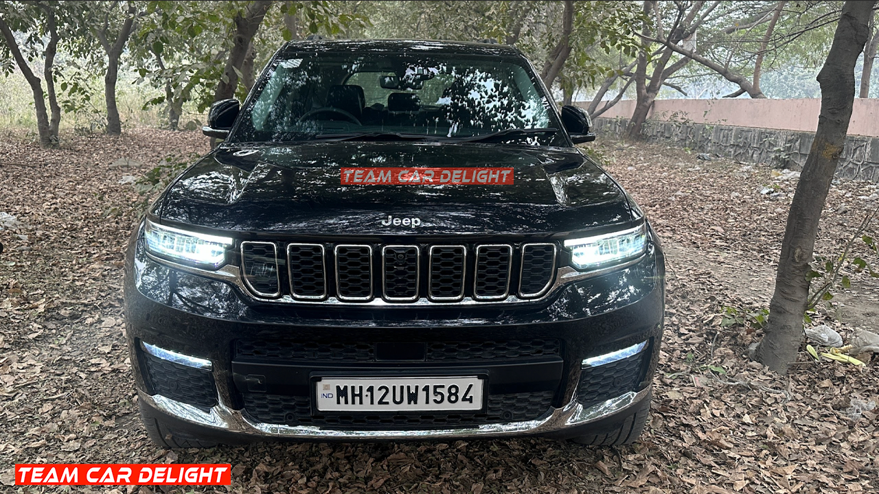 Jeep Grand Cherokee front profile