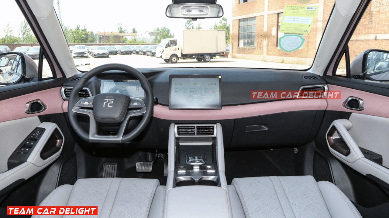 BYD Yuan UP interior