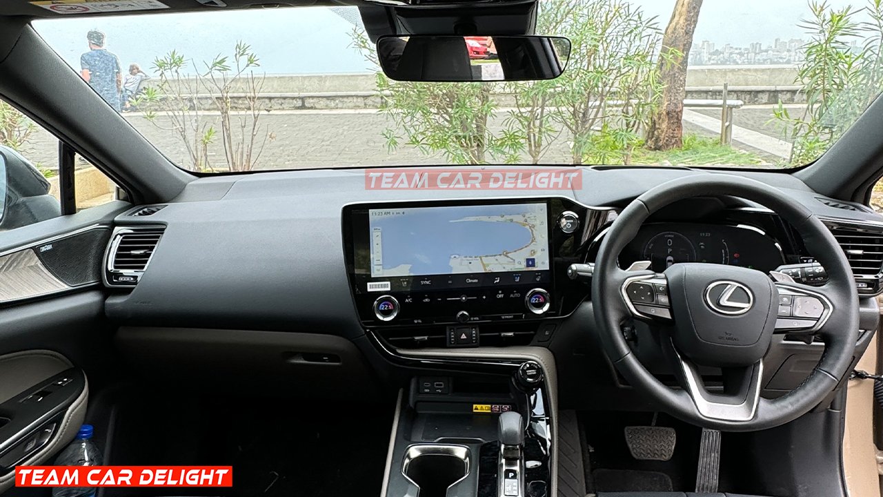 Lexus NX Dashboard