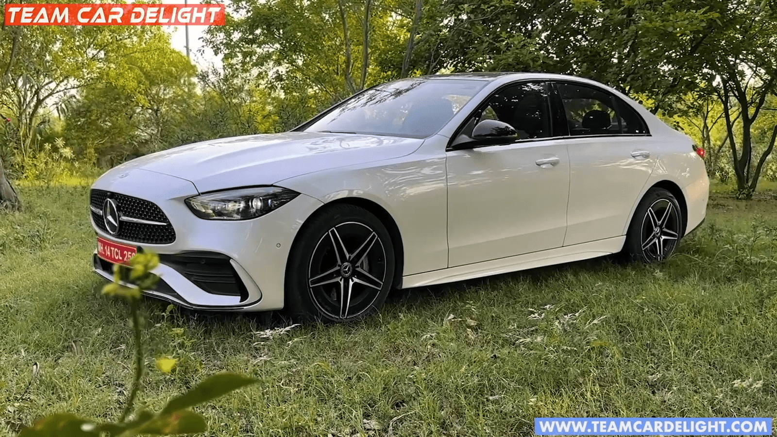 Mercedes-Benz C-Class Side Profile